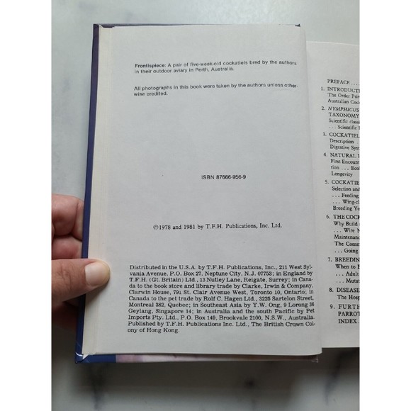 Cockatiel Handbook by Gerald R. Allen (1981, Hardcover) - Picture 5 of 10